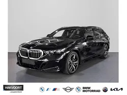 Black sapphire Neu 2025 BMW 540 M Sport Kombi | 82.670 € (Fairer Preis)