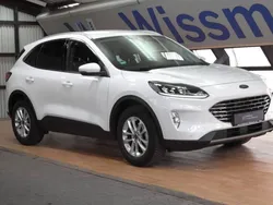 Frost weiß Gebraucht 2023 Ford Kuga Titanium SUV | 23.975 € (Superpreis)