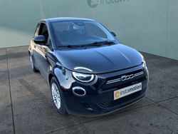 Schwarz Gebraucht 2021 Fiat 500e Action Limousine | 12.490 € (Fairer Preis)