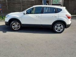 Weiß Gebraucht 2012 Nissan Qashqai Acenta SUV | 7.500 € (Fairer Preis)