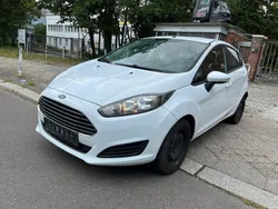 Weiß Gebraucht 2014 Ford Fiesta SYNC Edition Kleinwagen | 3.800 € (Superpreis)