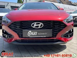 Ultimate red Neu 2025 Hyundai i30 Limousine | 22.900 € (Superpreis)