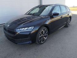 Schwarzmagic perleffekt Neu 2025 Skoda Octavia SportLine Kombi | 35.990 € (Guter Preis)