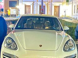 Weiß Gebraucht 2013 Porsche Cayenne SUV | 20.000 € (Fairer Preis)