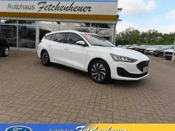 Frostweiss Gebraucht 2024 Ford Focus Kombi | 23.950 € (Guter Preis)