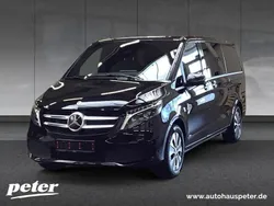 Obsidianschwarz metallic Gebraucht 2023 Mercedes V300 Avantgarde Van / Kleinbus | 53.610 € (Superpreis)