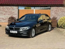 Black sapphire metallic Gebraucht 2018 BMW 530 Sport Line Kombi | 27.790 € (Guter Preis)