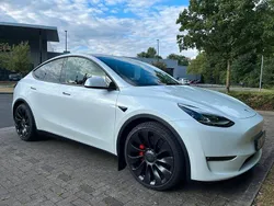 Weiß Gebraucht 2022 Tesla Model Y Performance SUV | 36.000 € (Fairer Preis)