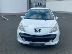 Weiß Gebraucht 2008 Peugeot 207 Kleinwagen | 1.890 € (Guter Preis)