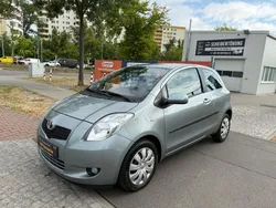Silber Gebraucht 2008 Toyota Yaris Team Limousine | 3.990 € (Guter Preis)