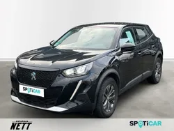 Schwarz Gebraucht 2021 Peugeot e-2008 Active SUV | 18.780 € (Fairer Preis)