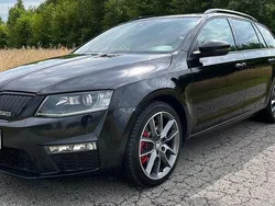 Schwarz Gebraucht 2014 Skoda Octavia RS Kombi | 11.000 € (Fairer Preis)