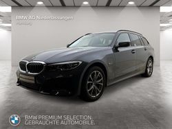 Grau Gebraucht 2022 BMW 320e Sport Line Kombi | 32.912 € (Fairer Preis)