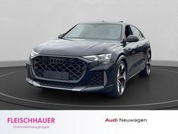 Mythosschwarz metallic Neu 2025 Audi RS Q8 Performance SUV | 146.990 €