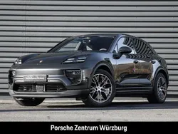 Vulkangraumetallic Gebraucht 2024 Porsche Macan SUV | 76.890 € (Superpreis)