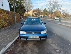 Blau Gebraucht 2000 VW Golf IV Kleinwagen | 450 € (Superpreis)
