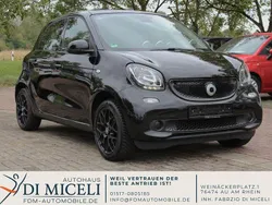 Schwarz Gebraucht 2015 Smart ForFour Kleinwagen | 9.000 € (Fairer Preis)