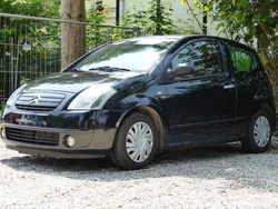 Schwarz Gebraucht 2006 Citroën C2 Kleinwagen | 350 €