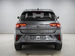 Indiumgrau metallic (2t) indiumgrau metallic (2t) Neu 2025 VW T-Roc R-line SUV | 37.422 € (Fairer Preis)