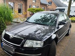 Schwarz Gebraucht 2008 Skoda Superb Classic Limousine | 2.000 € (Fairer Preis)