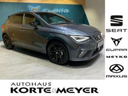 Grau Neu 2025 Seat Ibiza Black Edition Limousine | 30.018 € (Teuer)