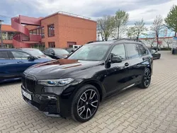 Black sapphire Gebraucht 2021 BMW X7 M Sport SUV | 76.290 € (Etwas zu teuer)