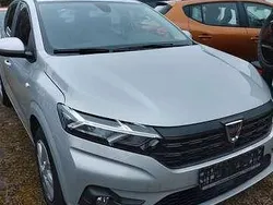 Silber Gebraucht 2022 Dacia Sandero Kleinwagen | 13.990 € (Guter Preis)