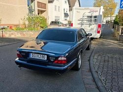 Blau Gebraucht 2025 Jaguar XJ8 Limousine | 4.850 € (Guter Preis)