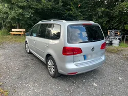 Silber Gebraucht 2010 VW Touran Van / Kleinbus | 7.500 € (Guter Preis)