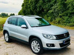 Silber Gebraucht 2011 VW Tiguan Sportline SUV | 12.999 € (Etwas zu teuer)