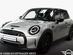 Silber Gebraucht 2023 Mini Cooper SE Classic Kleinwagen | 18.990 € (Guter Preis)