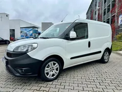 Weiß Gebraucht 2016 Fiat Doblò Pop Van / Kleinbus | 5.675 € (Guter Preis)