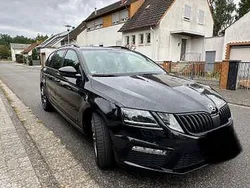 Schwarz Gebraucht 2017 Skoda Octavia Kombi | 14.800 € (Etwas zu teuer)