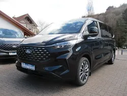 Schwarz Neu 2025 Ford Tourneo Custom Titanium Van / Kleinbus | 60.950 € (Teuer)