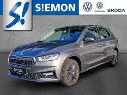 Grau Gebraucht 2023 Skoda Fabia Style Limousine | 19.930 € (Fairer Preis)