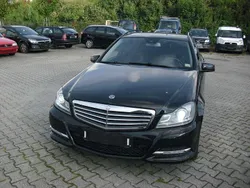 Schwarz Gebraucht 2012 Mercedes C200 Avantgarde Edition Kombi | 5.699 €