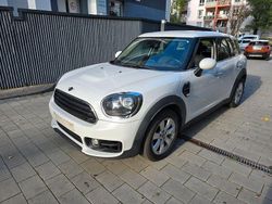 Weiß Gebraucht 2019 Mini ONE Pepper Kleinwagen | 15.555 € (Etwas zu teuer)