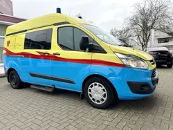 Weiss Gebraucht 2015 Ford Transit Custom Van | 9.999 €