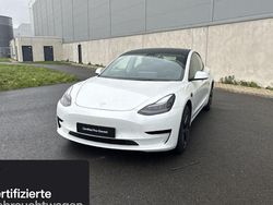 Weiß Gebraucht 2021 Tesla Model 3 Standard Range Limousine | 25.500 € (Fairer Preis)