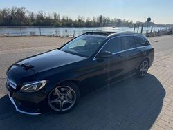 Schwarz Gebraucht 2015 Mercedes C250 AMG line Limousine | 19.200 € (Fairer Preis)