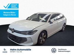 Weiß Gebraucht 2025 VW Passat Elegance Kombi | 35.930 € (Guter Preis)