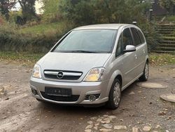 Silber Gebraucht 2007 Opel Meriva Van / Kleinbus | 1.100 € (Superpreis)