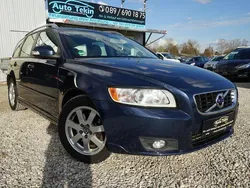 Blau Gebraucht 2012 Volvo V50 Business Edition Kombi | 9.790 € (Teuer)