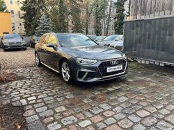 Grau Gebraucht 2019 Audi A4 S-Line Kombi | 19.900 € (Teuer)