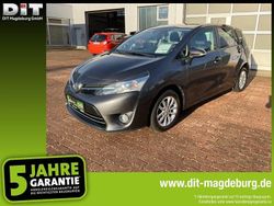 Grau Gebraucht 2016 Toyota Verso Edition-S Van / Kleinbus | 13.990 € (Guter Preis)