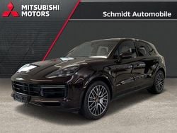 Mahagoni (braun) Gebraucht 2018 Porsche Cayenne Turbo SUV | 67.700 € (Superpreis)