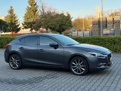 Grau Gebraucht 2019 Mazda 3 Signature Limousine | 14.750 € (Guter Preis)