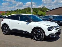 Weiß Gebraucht 2023 Citroën C4 Shine Limousine | 16.500 € (Superpreis)