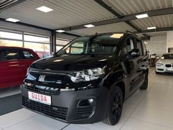 Schwarz Gebraucht 2023 Fiat e-Doblò Van / Kleinbus | 28.990 € (Teuer)