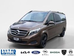 Braun Gebraucht 2016 Mercedes V250 Van / Kleinbus | 26.411 € (Superpreis)